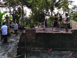 Dapur Tempat Produksi Arak di Karangasem Bali di Lalap Si Jago Merah