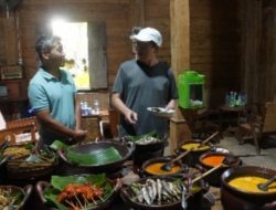 Adriyanto Bersama Istri Kenalkan Kuliner Khas Desa