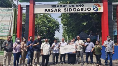 Branch Office Sidoarjo Memberikan Bantuan Kepada 70 Stand Toko Gudang (Togu) di Pasar Larangan Sidoarjo
